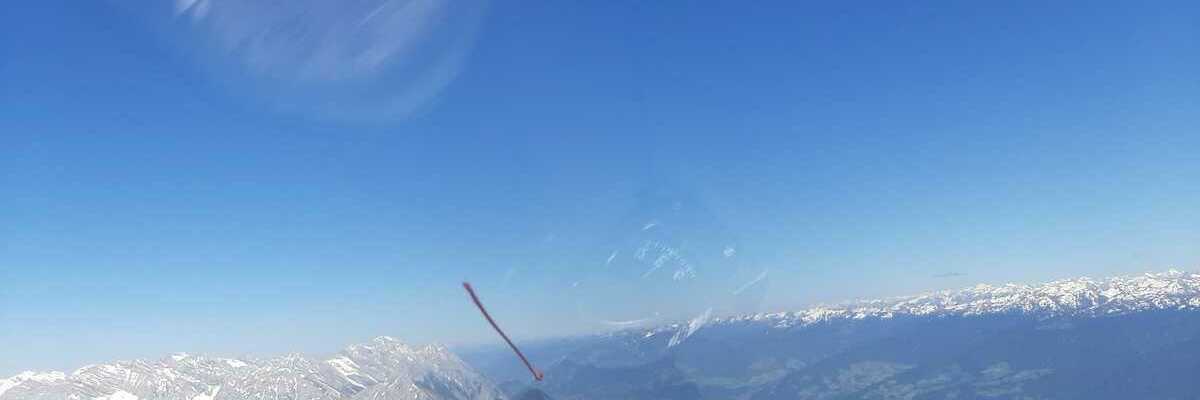 Flugwegposition um 13:12:24: Aufgenommen in der Nähe von Innsbruck, Österreich in 2533 Meter